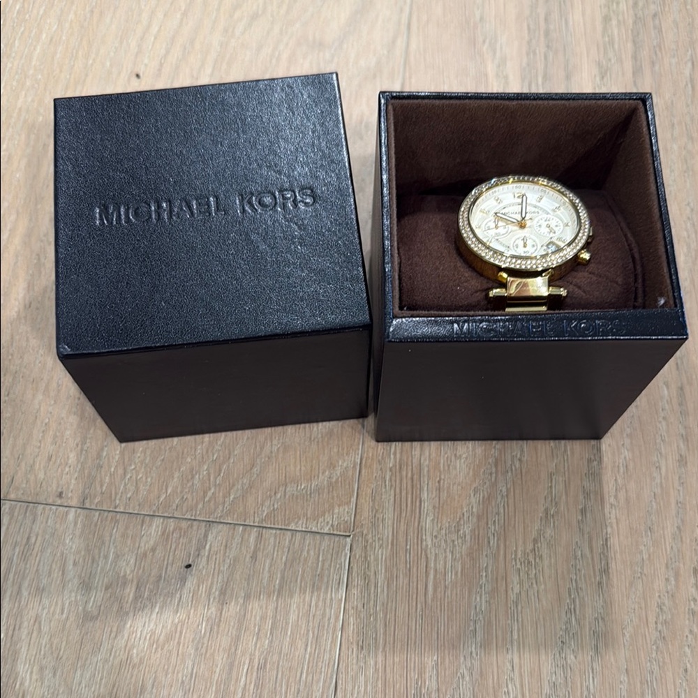 Michael Kors Gold Luxury Watch